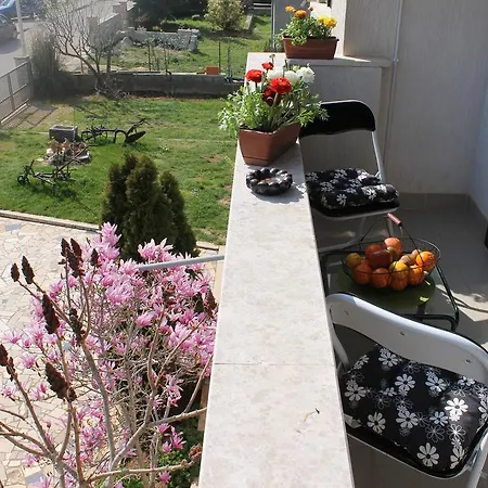 Apartment Green Oasis *